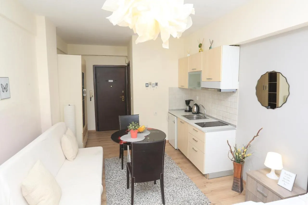 Sm Downtown Studios Thessalonique Appartement